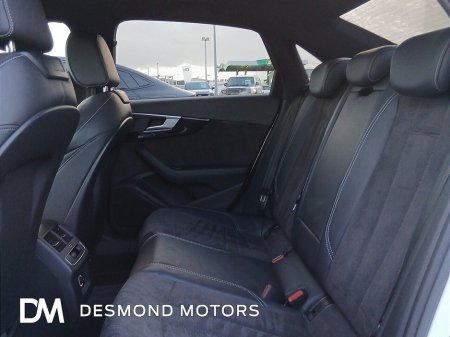 2018 Audi A4 - thumbnail 9