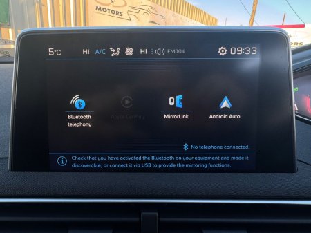 2018 Peugeot 3008 ALLURE 1.5 BLUE HDI 130 6 6.2 4DR €14,800 thumbnail