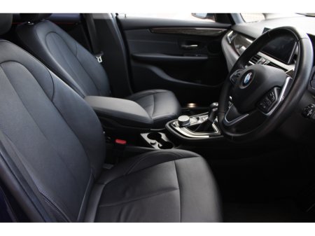 2018 BMW 2 Series - thumbnail 11