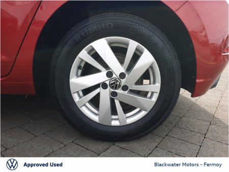 2022 Volkswagen Polo 1.0TSI 95BHP LIFE WITH FLOOR MATS €18,950 thumbnail