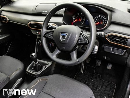 2024 Dacia Sandero Stepway TCe 90 Essential €17,900 thumbnail