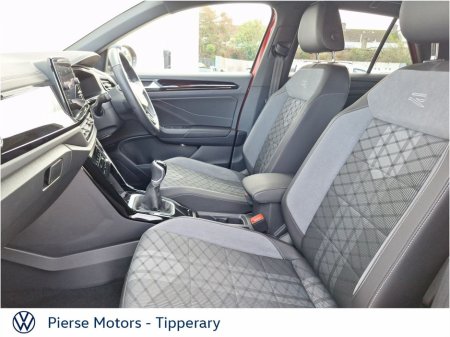 2024 Volkswagen T-Roc T-ROC R-Line 2.0 TDI M6F 116HP €35,950 thumbnail