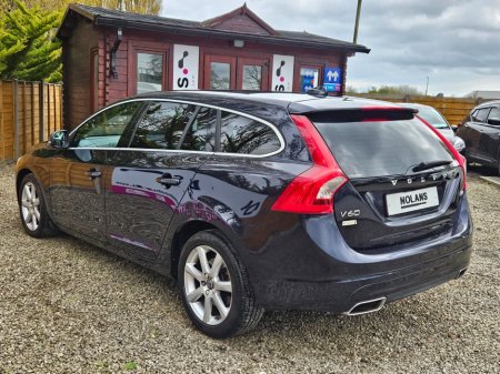 2016 Volvo V60 - thumbnail 8
