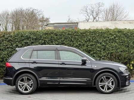 2019 Volkswagen Tiguan - thumbnail 2