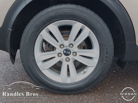2016 Kia Sportage - thumbnail 9