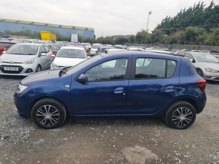 2017 Dacia Sandero LAUREATE DCI €7,595 thumbnail