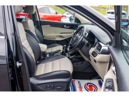 2018 Kia Sorento - thumbnail 23