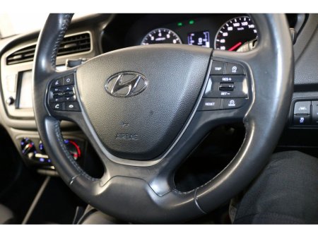 2019 Hyundai i20 DELUXE PLUS 1.2L PPETROL HATCHBACK €14,495 thumbnail