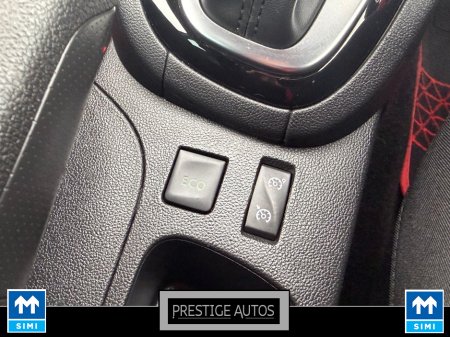 2017 Renault Clio LUTICIA 1.2 PETROL AUTO *CAR ID 01* €10,950 thumbnail