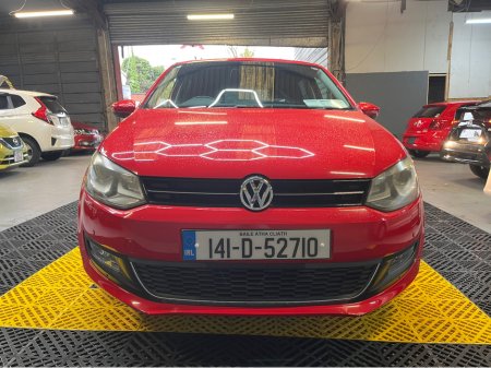 2014 Volkswagen Polo - view 3