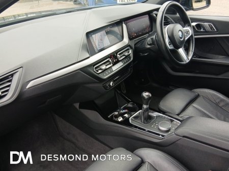 2021 BMW 1 Series - thumbnail 2