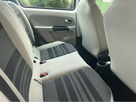 2015 SEAT Mii 5DR 1.0 75HP SE 3DR €5,995 thumbnail