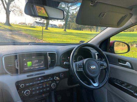 2017 Kia Sportage 1.7 PLATINUM €12,995 thumbnail