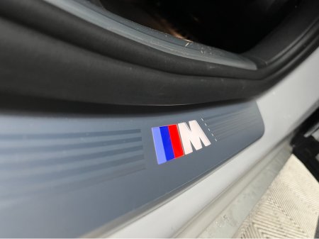 2016 BMW 7 Series 2016 BMW 740E IPERFORMANCE M-SPORT 2.0 AUTOMATIC / CRUISE CONTROL / 360° PARKING CAMERA / ELECTRIC MEMORY HEATED & MASSAGING SEATS / HEATED REAR SEATS / PANORAMIC SUNROOF / PADDLE SHIFTERS AND MORE thumbnail