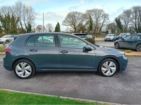 2021 Volkswagen Golf - thumbnail 2