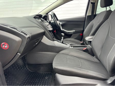 2017 Ford Focus ZETEC S/S 120PS 5DR 1.5 TDCI €10,950 thumbnail