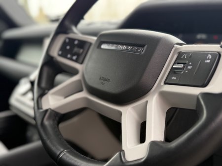 2021 Land Rover Defender - thumbnail 12