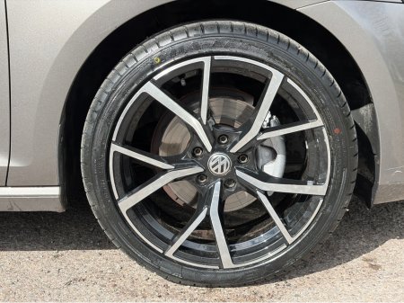 2014 Volkswagen Golf - thumbnail 8