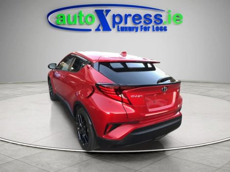 2020 Toyota C-HR 1.8 HYBRID S GR SPORT €24,995 thumbnail