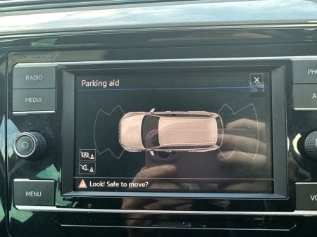 2020 Volkswagen Passat - thumbnail 17