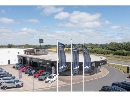 2025 Kia EV6 - thumbnail 26