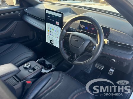 2022 Ford Mustang Mach-E AWD EXTENDED RANGE €34,950 thumbnail
