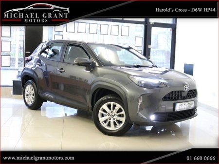 2023 Toyota Yaris Cross 1.5 HYBRID CVT AUTOMATIC LUNA 1 OWNER IRISH CAR €24,900