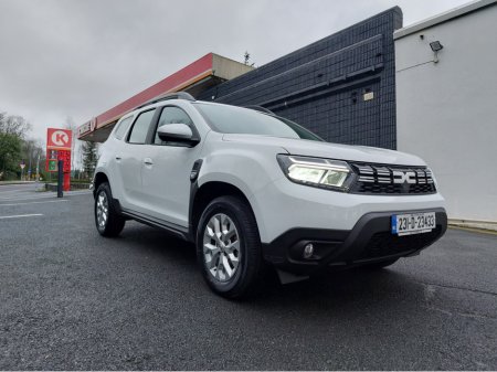 2023 Dacia Duster EXPRESSION BLUE DCI 115 4X2 NB €18,995 thumbnail