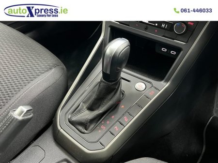 2021 Volkswagen Polo 1.0 TSI Automatic, Reversing camera LOW MILES €20,495 thumbnail