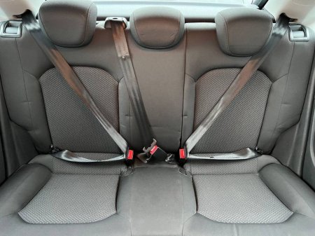 2018 Audi A1 - thumbnail 12