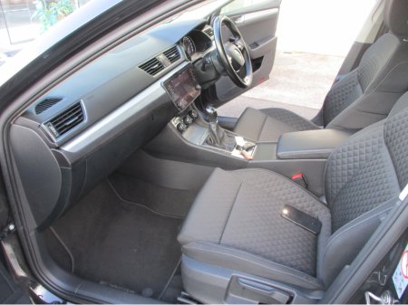 2022 Skoda Superb - thumbnail 13