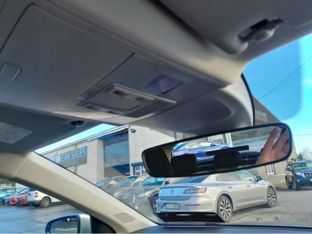 2022 Volkswagen Polo LIFE 1.0 TSI 95BHP MANUAL 5SPEED 5DR €18,400 thumbnail