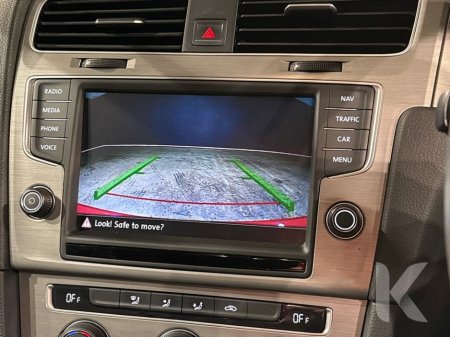 2016 Volkswagen Golf - thumbnail 22