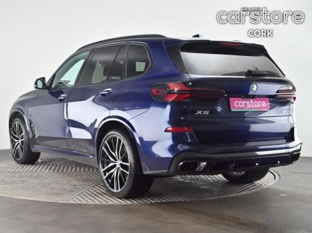 2023 BMW X5 - thumbnail 3