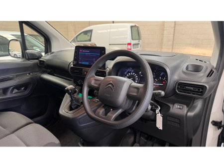 2023 Citroen Berlingo LX BLUEHDI 100 MWB 65 650KG €18500 INC VAT €15,040