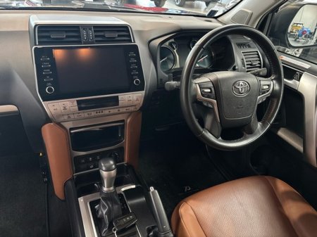 2021 Toyota Landcruiser - thumbnail 8