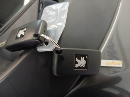 2013 Peugeot 5008 - thumbnail 13