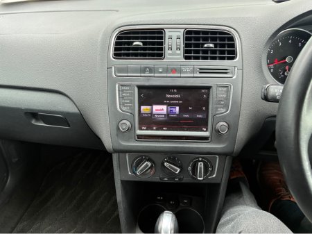 2015 Volkswagen Polo - thumbnail 19