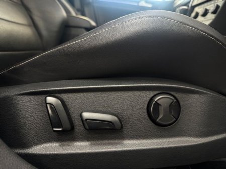 2016 Volkswagen Golf - thumbnail 21