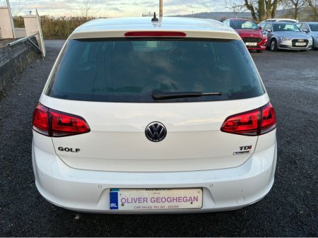 2016 Volkswagen Golf HIGHLINE 1.6 TDI (CAMERA+NEW NCT) €11,500 thumbnail