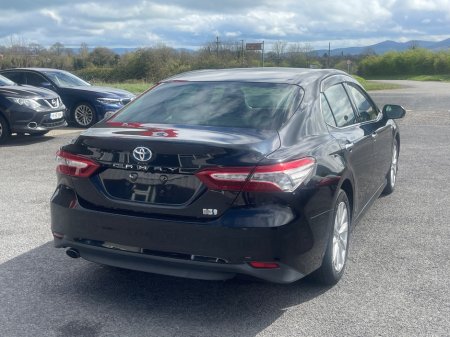 2018 Toyota Camry - thumbnail 7