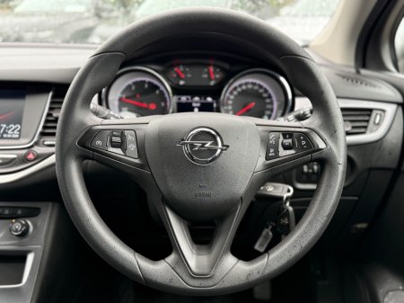 2019 Opel Astra - thumbnail 24
