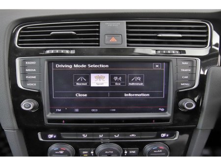 2015 Volkswagen Golf 1.4 TSI DSG HIGHLINE 103KW €15,890 thumbnail