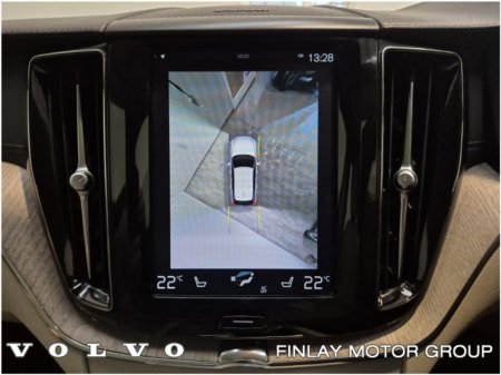 2020 Volvo XC60 T8 (390hp) PHEV Inscription Auto AWD €38,950 thumbnail