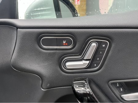 2019 Mercedes-Benz A Class €23950 2019 MERCEDES-BENZ A200D 2.0 AUTOMATIC / CRUISE CONTROL / REVERSE CAMERA & PARKING SENSORS / ELECTRIC MEMORY & HEATED SEATS / PADDLE SHIFTERS AND MORE €23,950 thumbnail