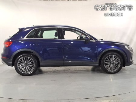 2023 Audi Q3 35 TDI 150HP SE €39,880 thumbnail