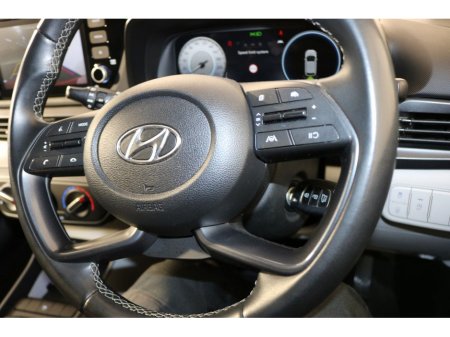 2023 Hyundai i20 DELUXE PLUS 1.2L PETROL HATCHBCAK €21,495 thumbnail