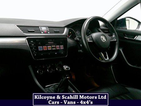 2017 Skoda Superb - thumbnail 16