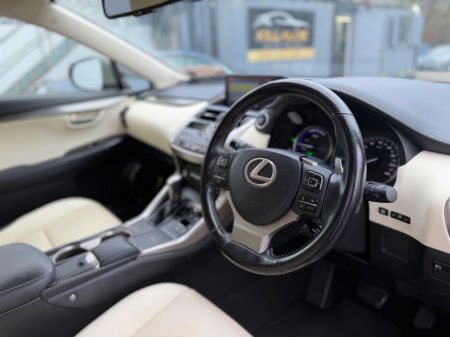 2020 Lexus NX 300 h - thumbnail 9