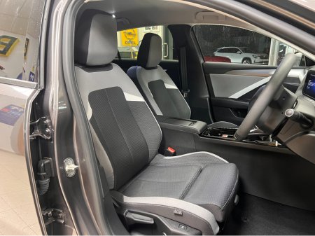 2024 Opel Astra - photo 4